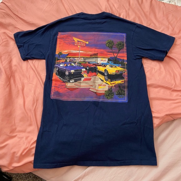 In-N-Out Burger T-shirt- California - Picture 2 of 8